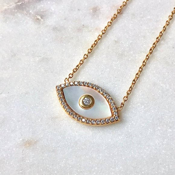 Ivy Eye Necklace - Picture 2 of 3